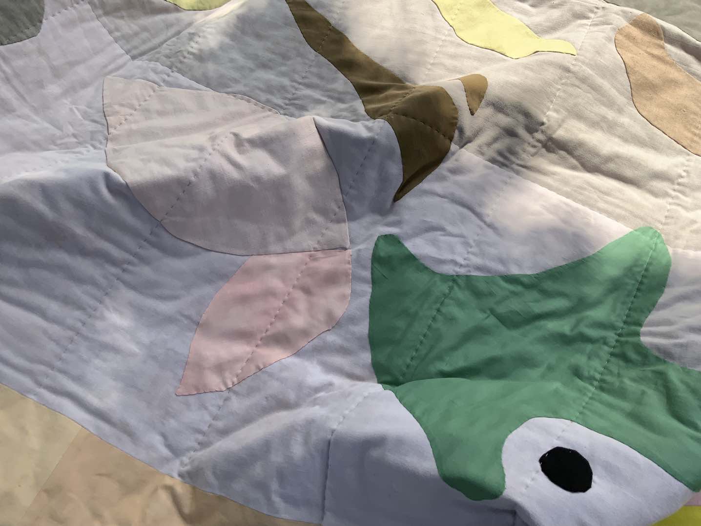 Quiltdecke Floral grün/rosé/braun