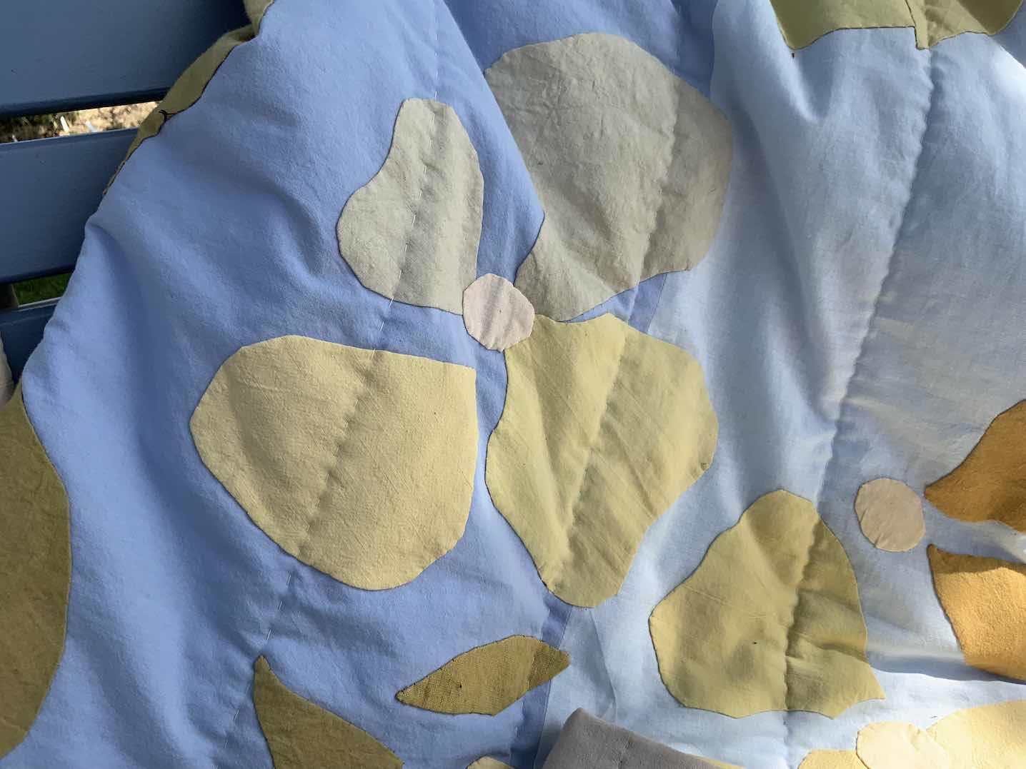 Quiltdecke Floral ocker/gelb